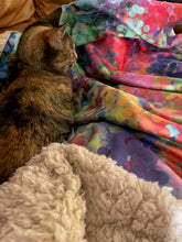 Load image into Gallery viewer, Ode to Giverny Sherpa Blanket
